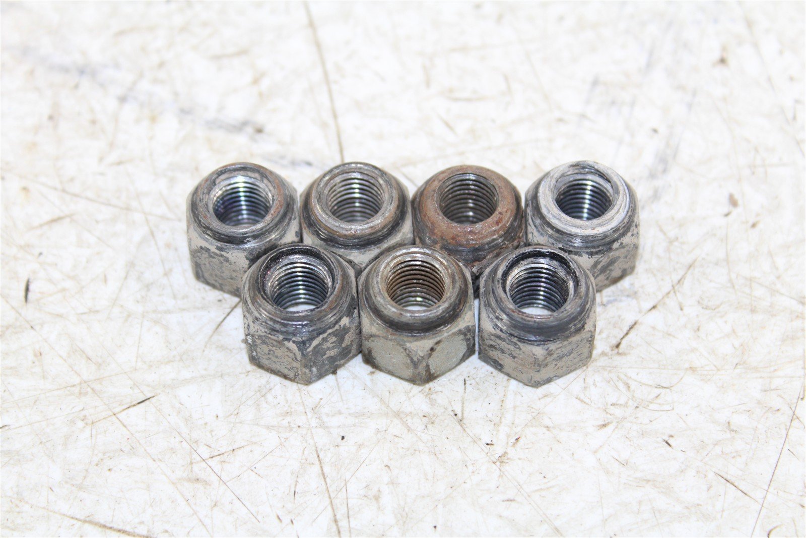 1992 Yamaha Timberwolf 250 2x4 Lug Nuts 50106