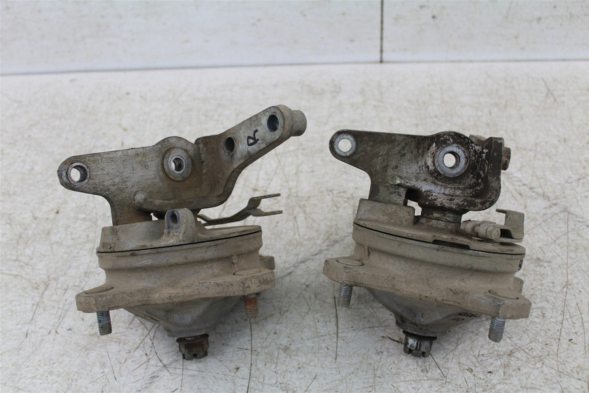 1992 Yamaha Timberwolf 250 2x4 Front Brake Drums Backing Plates Panel Hubs 50106