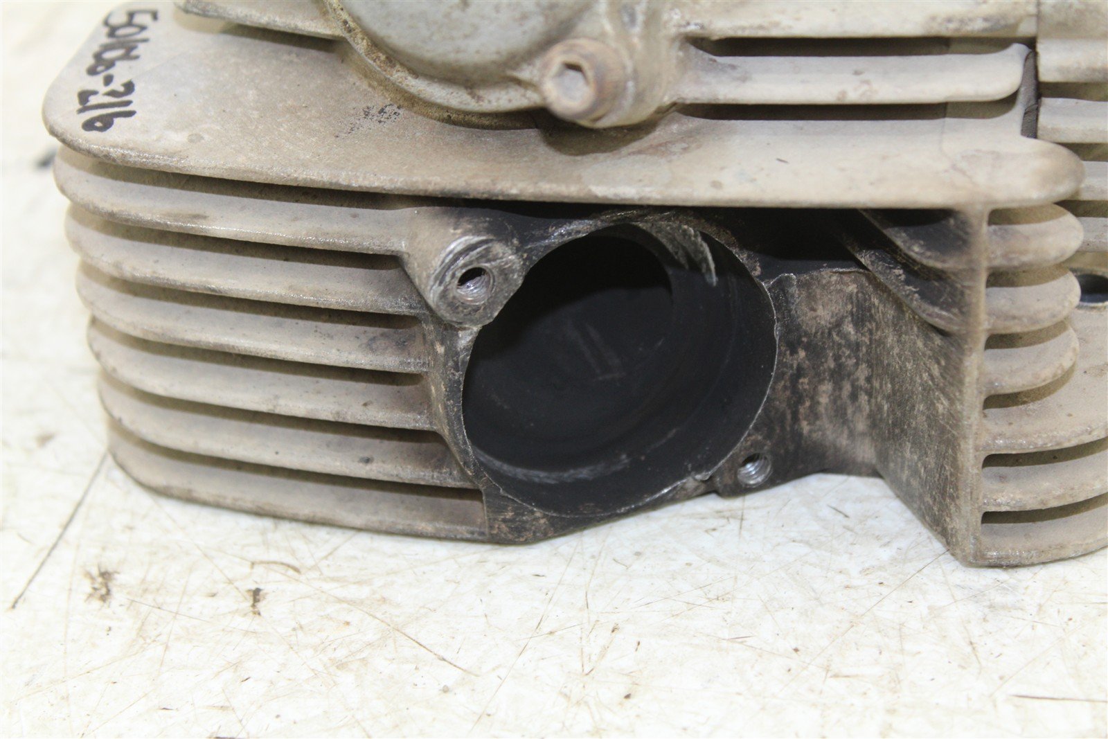 1992 Yamaha Timberwolf 250 2x4 Cylinder Head w/ Camshaft Valve Cover 50106