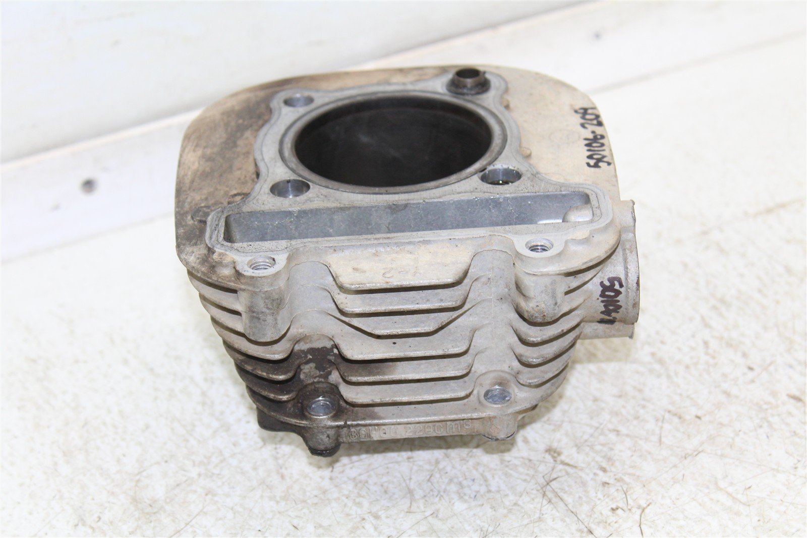 1992 Yamaha Timberwolf 250 2x4 Engine Cylinder Jug 50106