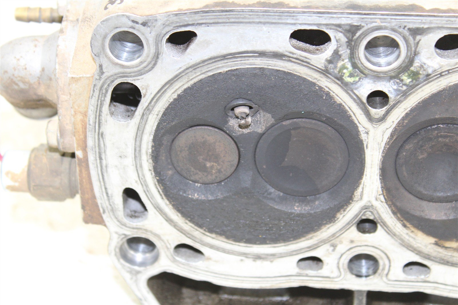 2004 Polaris Sportsman 600 4x4 Cylinder Head Rocker Arms Intake Exhaust 34140