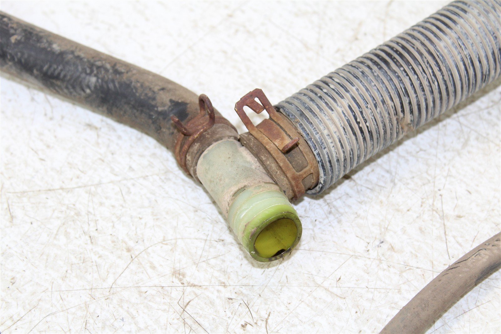 2004 Polaris Sportsman 600 4x4 Radiator w/ Coolant Hoses Filler Neck Cap 34140