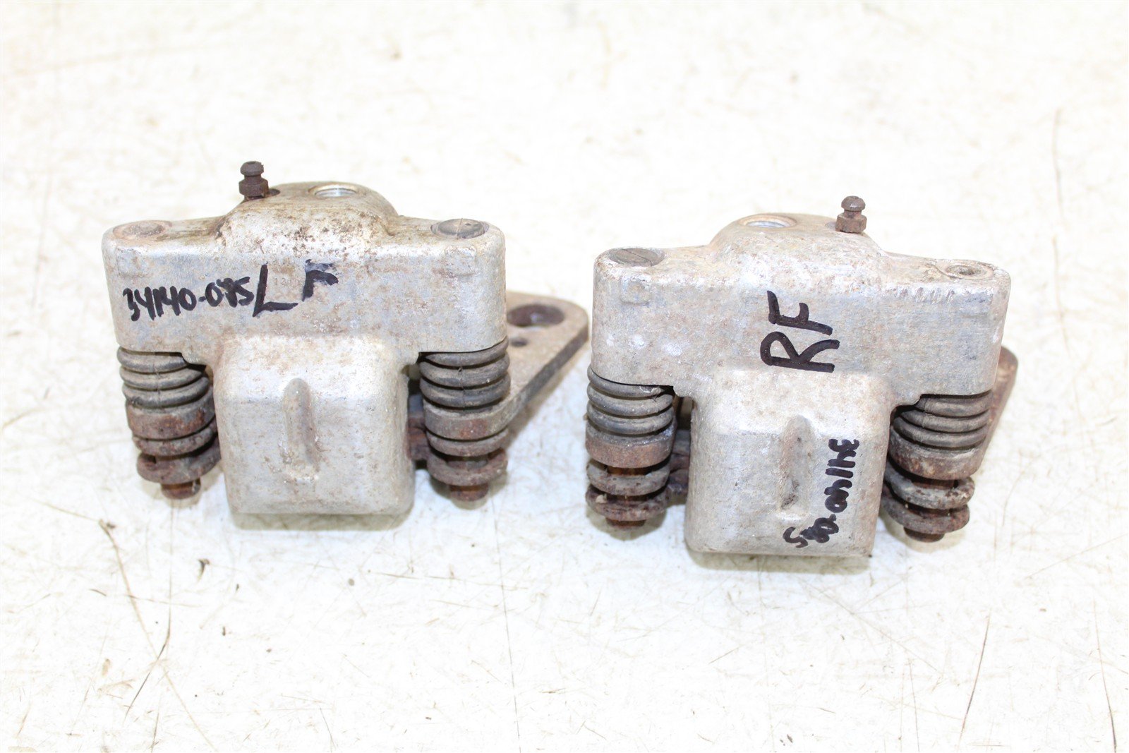 2004 Polaris Sportsman 600 4x4 Front Brake Calipers Set Left Right 34140