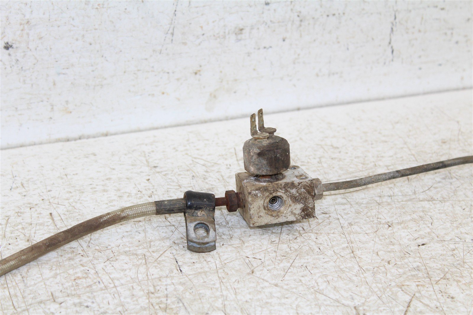 2004 Polaris Sportsman 600 4x4 Front Brake Hose Line 34140