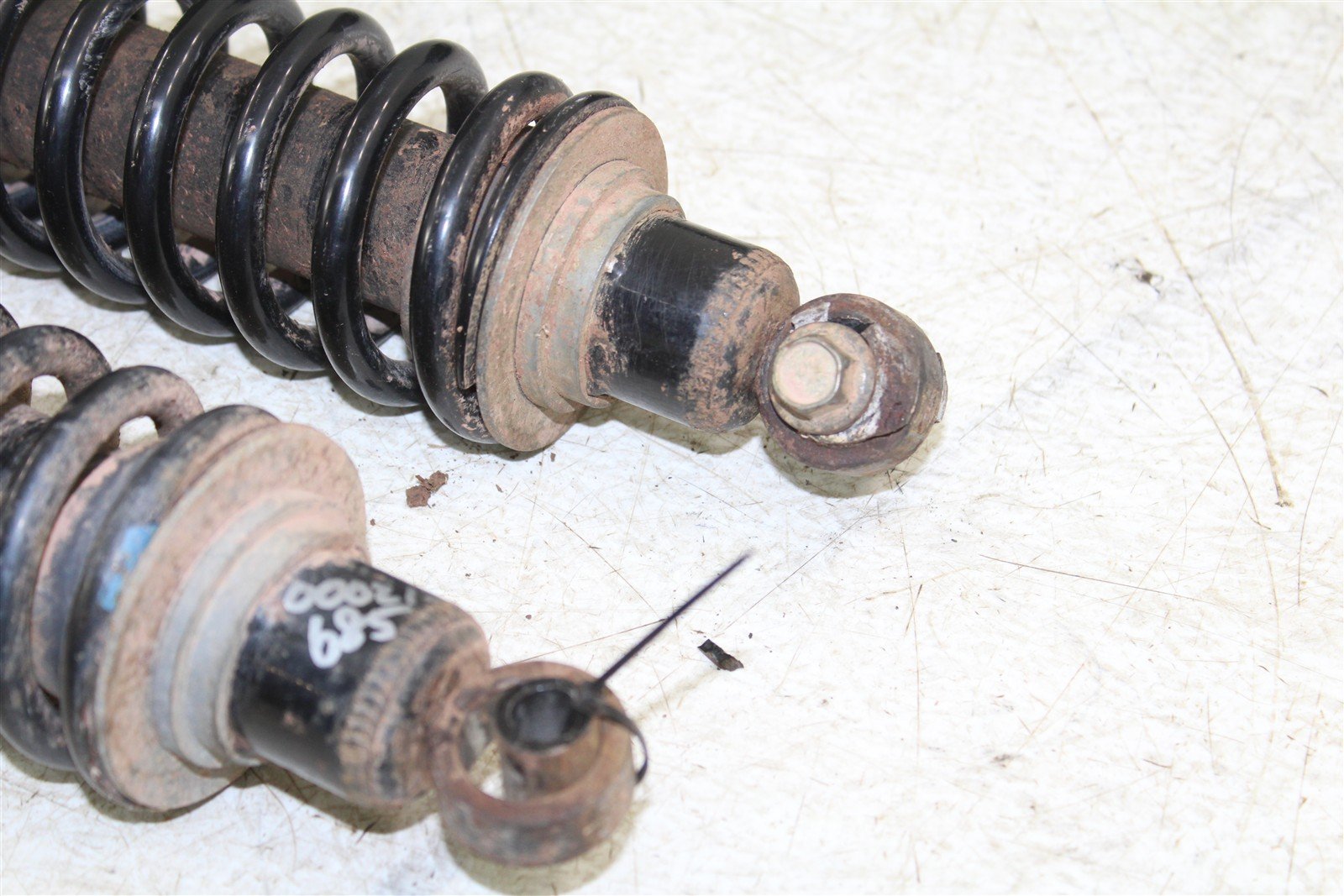 2001 Arctic Cat 250 2x4 Front Shocks Spring Absorber Left Right 00021