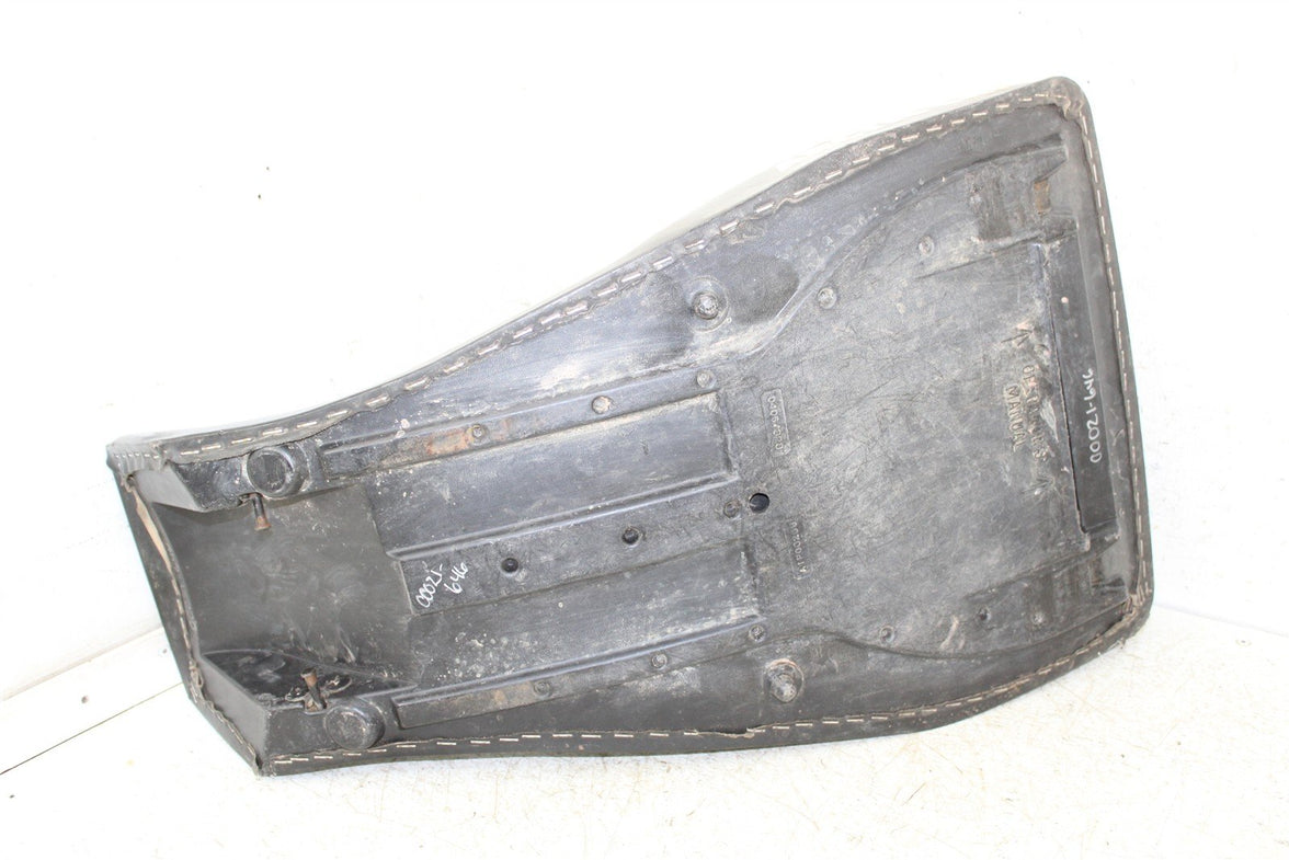 2001 Arctic Cat 250 2x4 Seat 00021