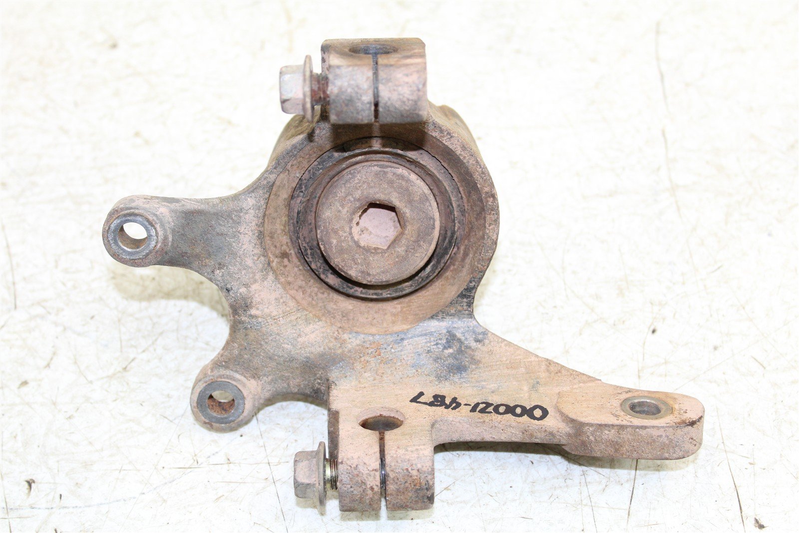 2001 Arctic Cat 250 2x4 Front Left Knuckle Control Arm Mount 00021