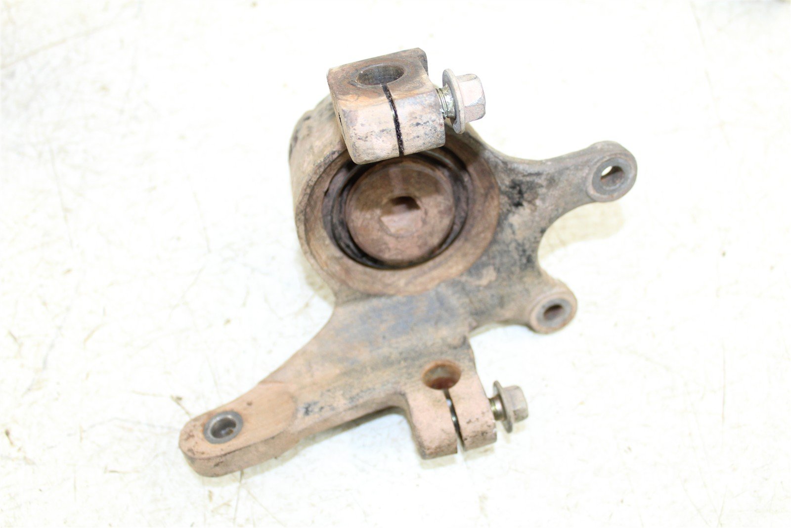 2001 Arctic Cat 250 2x4 Front Right Knuckle Control Arm Mount 00021