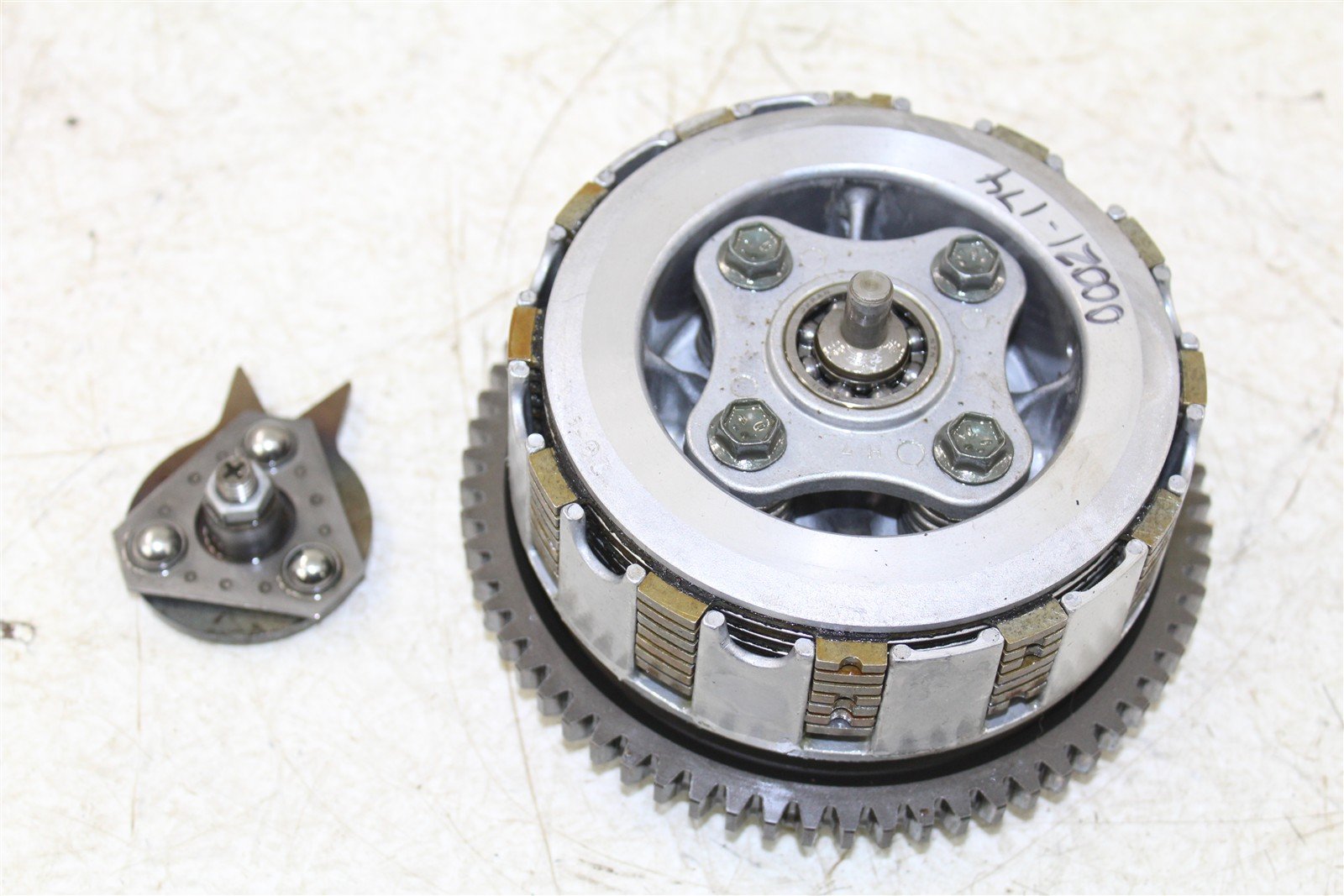 2001 Arctic Cat 250 2x4 Clutch Basket Inner Hub Pressure Plate 00021