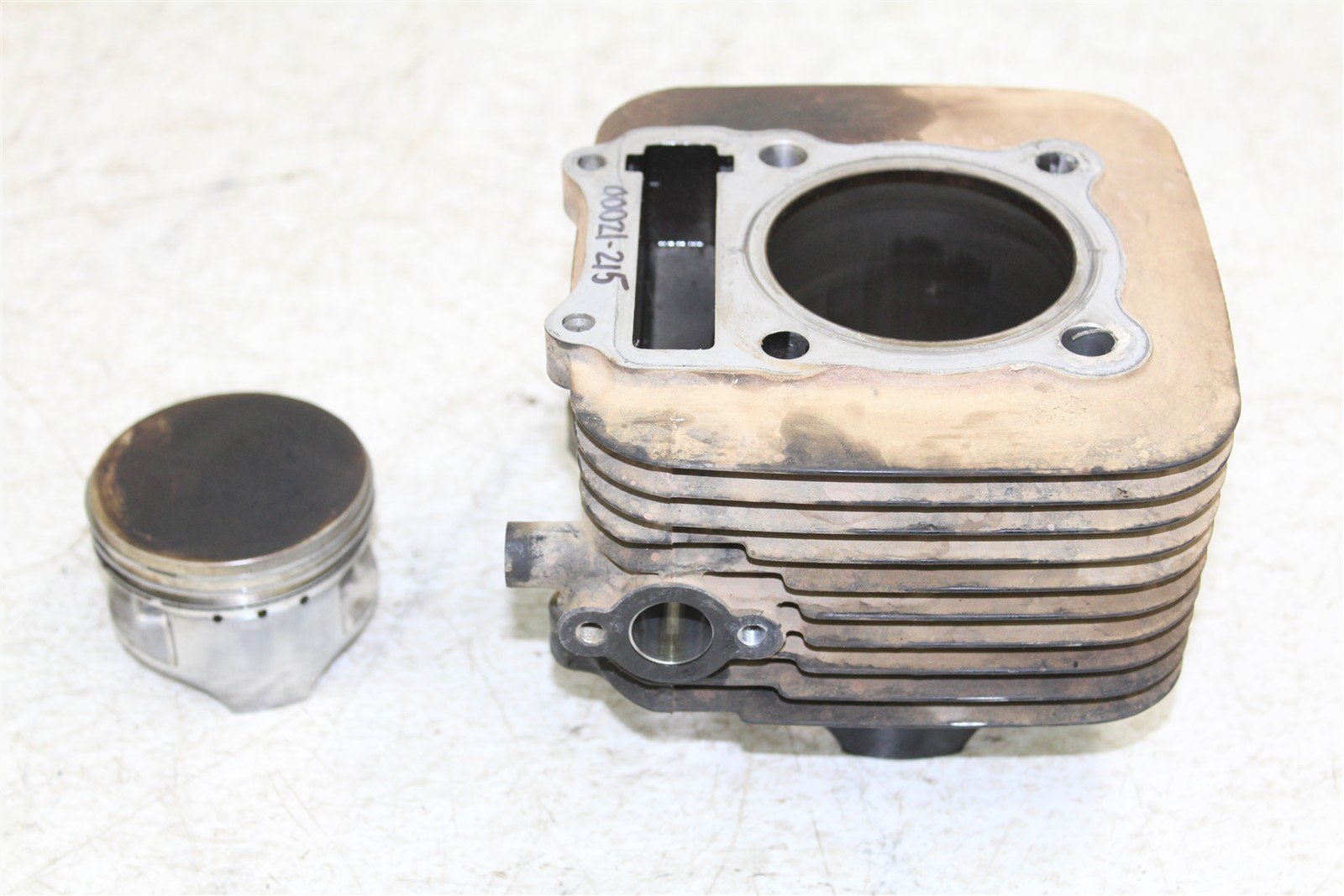 2001 Arctic Cat 250 2x4 Engine Cylinder Jug w/ Piston 00021