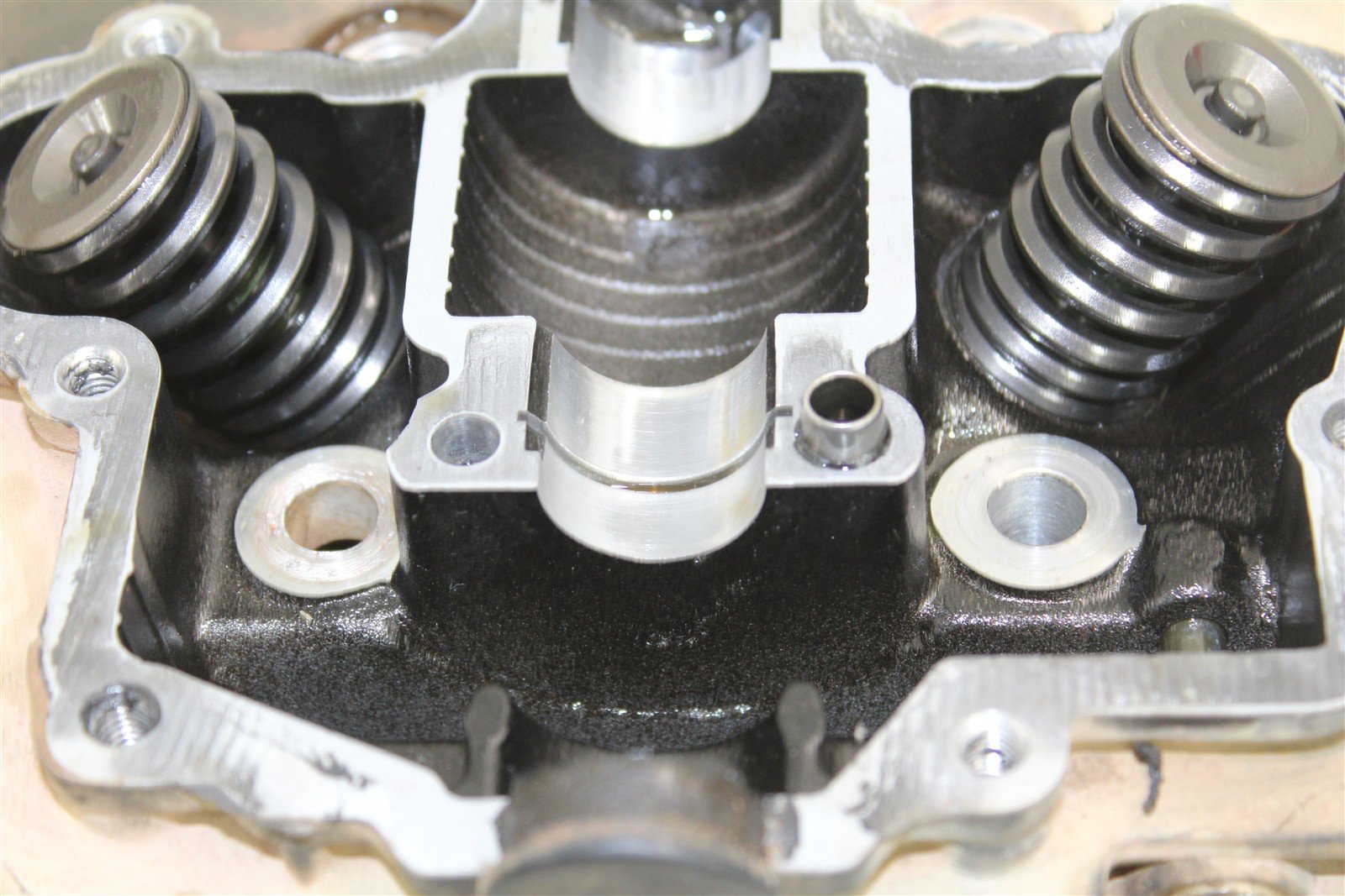 2001 Arctic Cat 250 2x4 Cylinder Head Valve Cover Intake Exhaust 00021