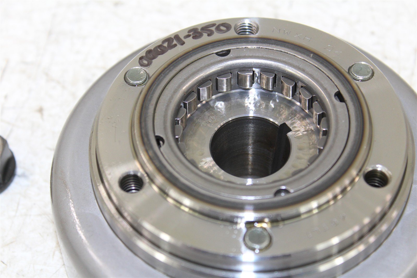 2001 Arctic Cat 250 2x4 Flywheel Magneto 00021