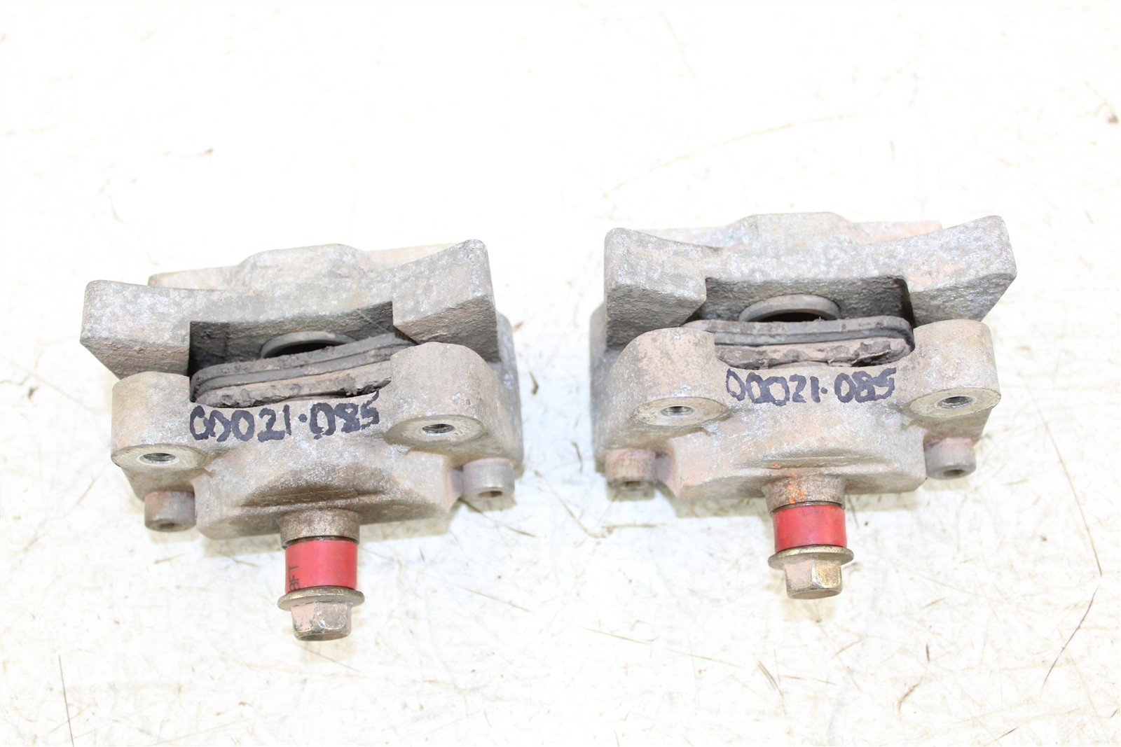 2001 Arctic Cat 250 2x4 Front Brake Calipers Set Left Right 00021