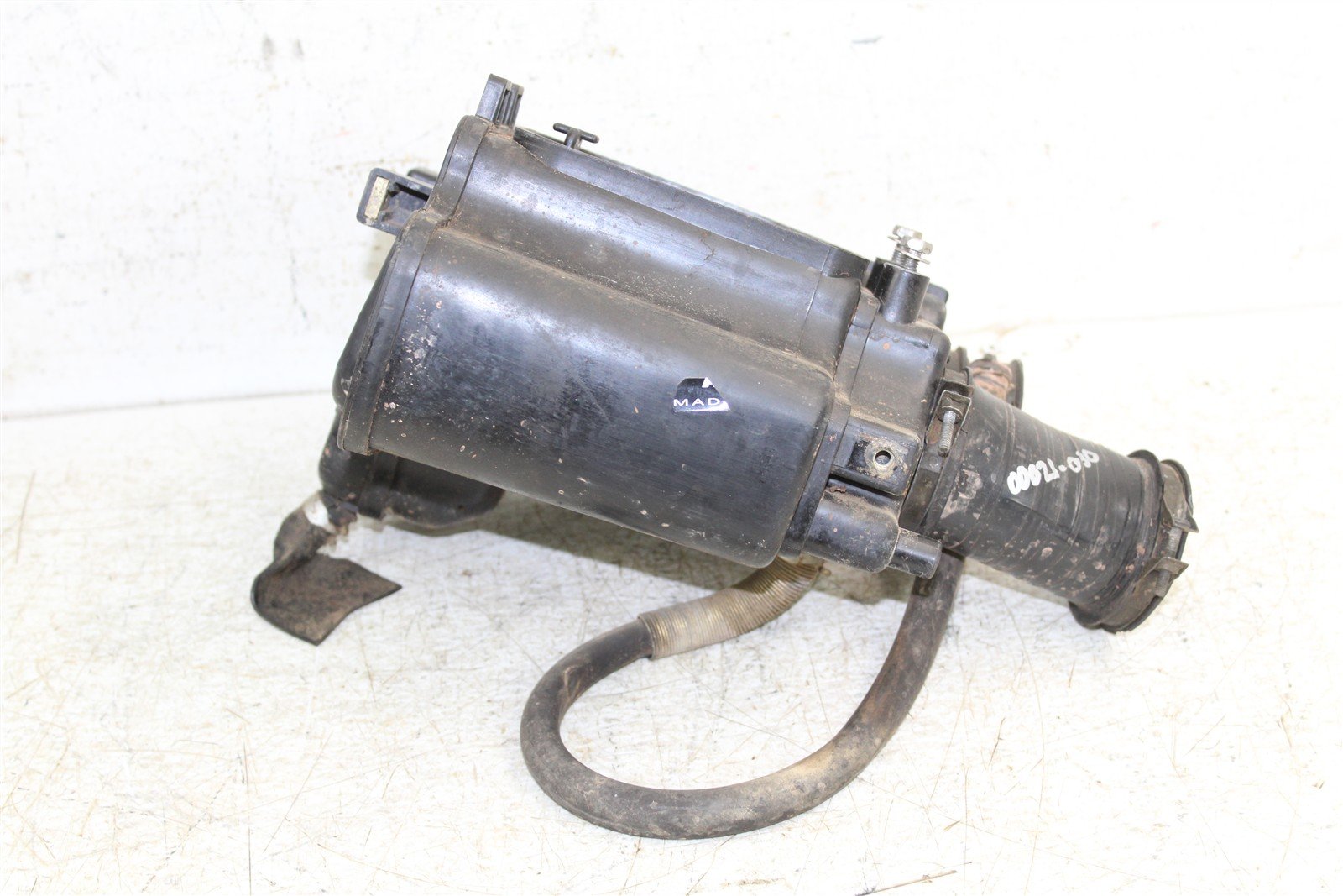 2001 Arctic Cat 250 2x4 Air Box Intake Housing Boot Filter Cage 00021