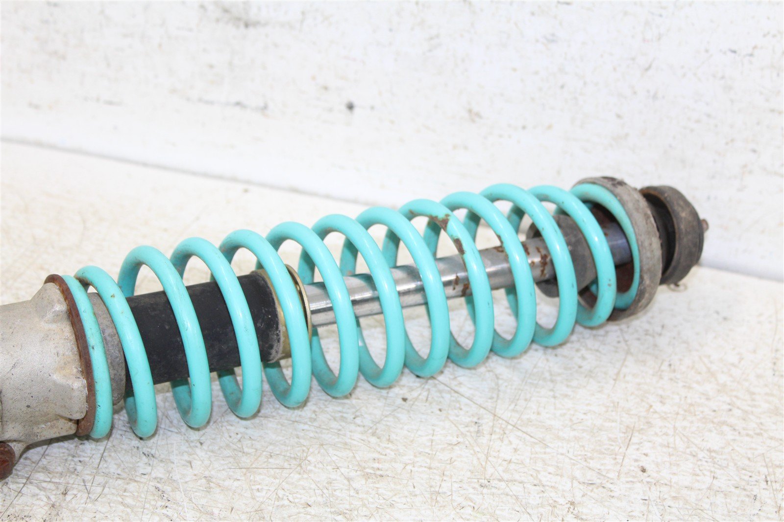 1990 Polaris Trail Boss 250 4x4 Right Front Shock Spring Absorber 34141