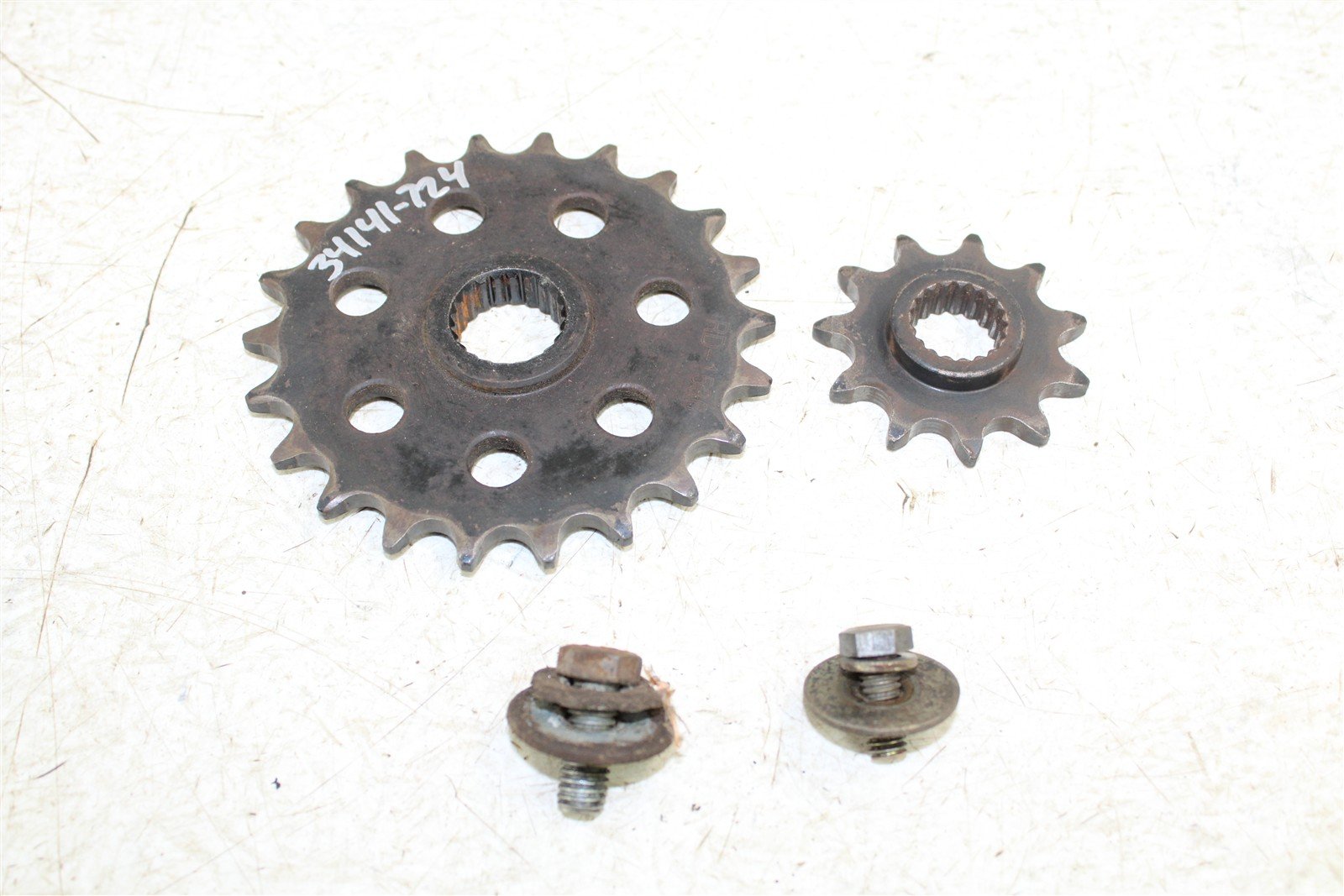 1990 Polaris Trail Boss 250 4x4 Front Center Drive Sprocket 22T 11T Tooth 34141