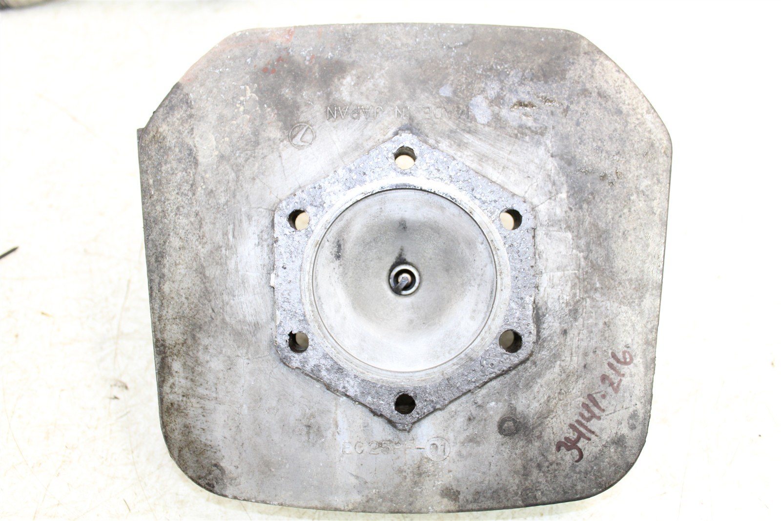 1990 Polaris Trail Boss 250 4x4 Cylinder Head Dome 34141