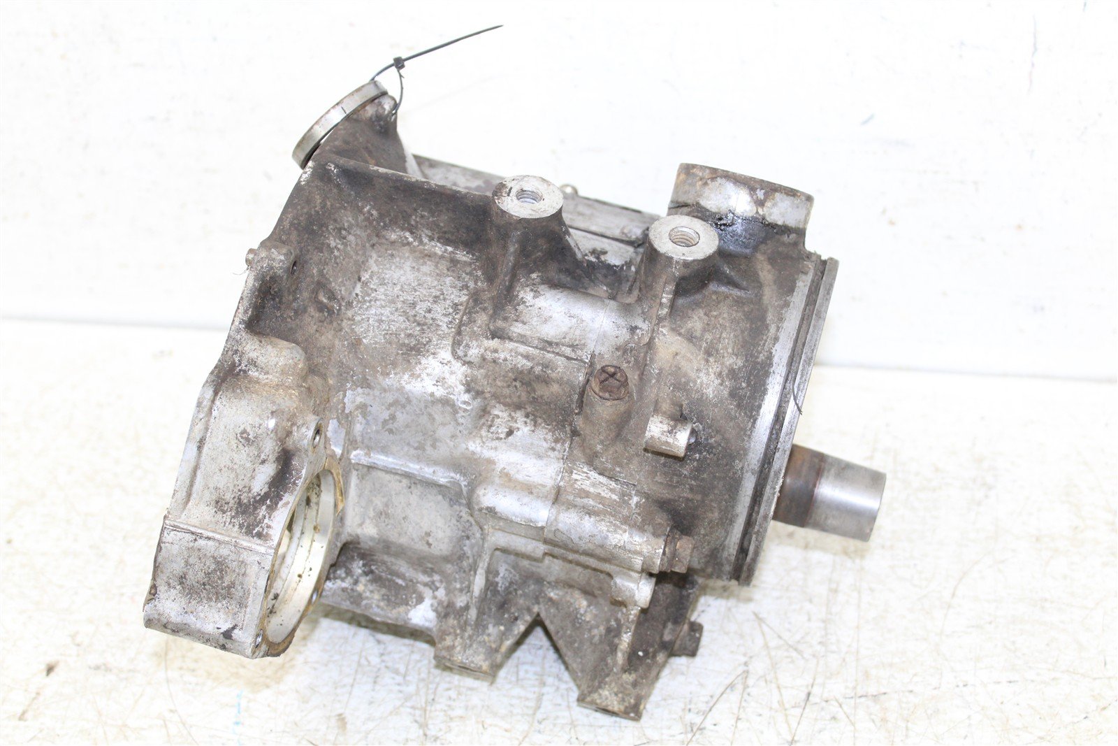 1990 Polaris Trail Boss 250 4x4 Engine Bottom Lower End Cases Crankshaft 34141