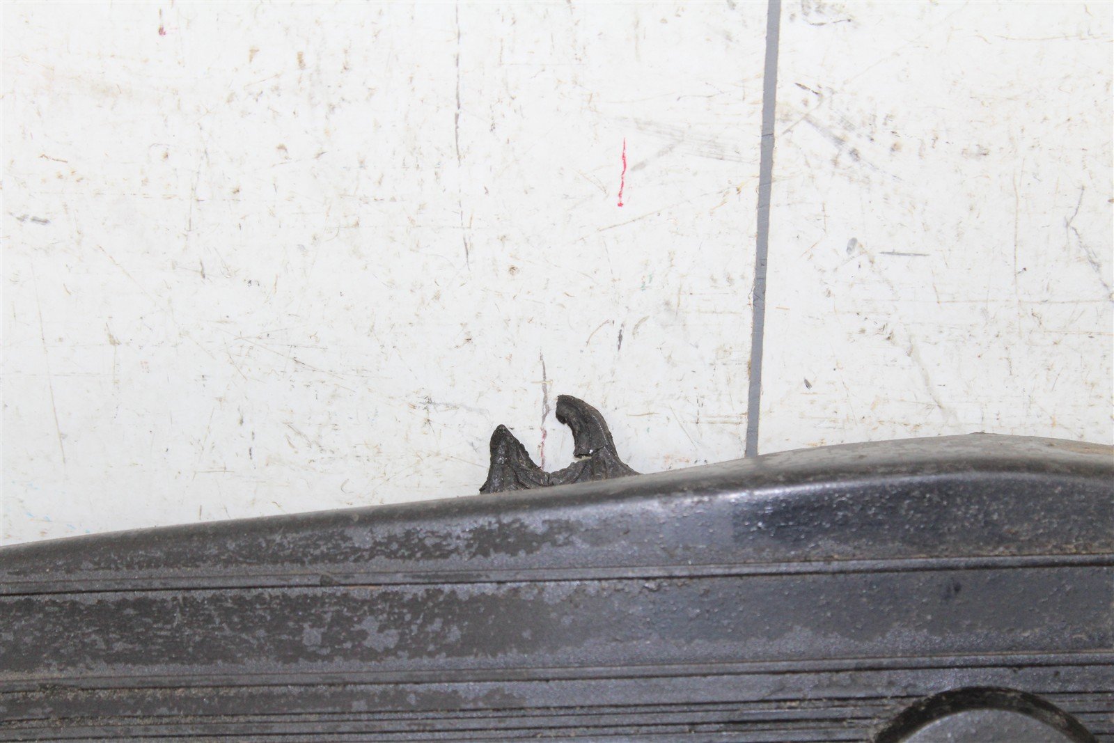 1990 Polaris Trail Boss 250 4x4 Middle Center Chain Guard Shield 34141