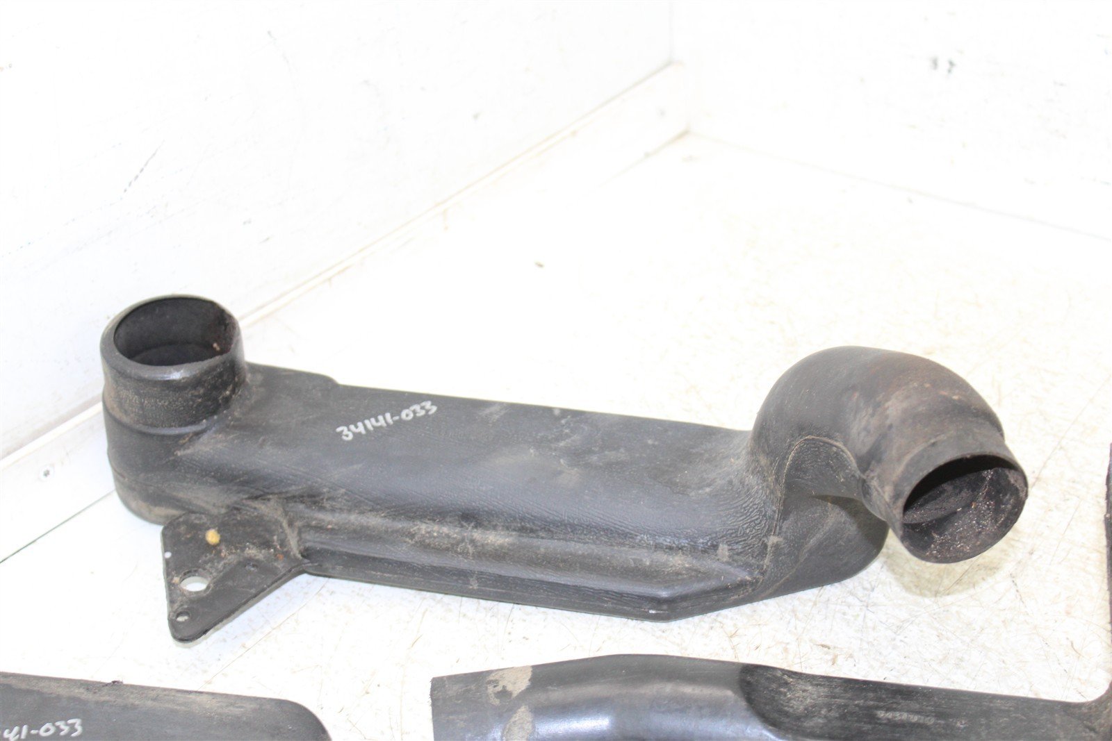 1990 Polaris Trail Boss 250 4x4 Air Intake Ducts Scoops Boots 34141