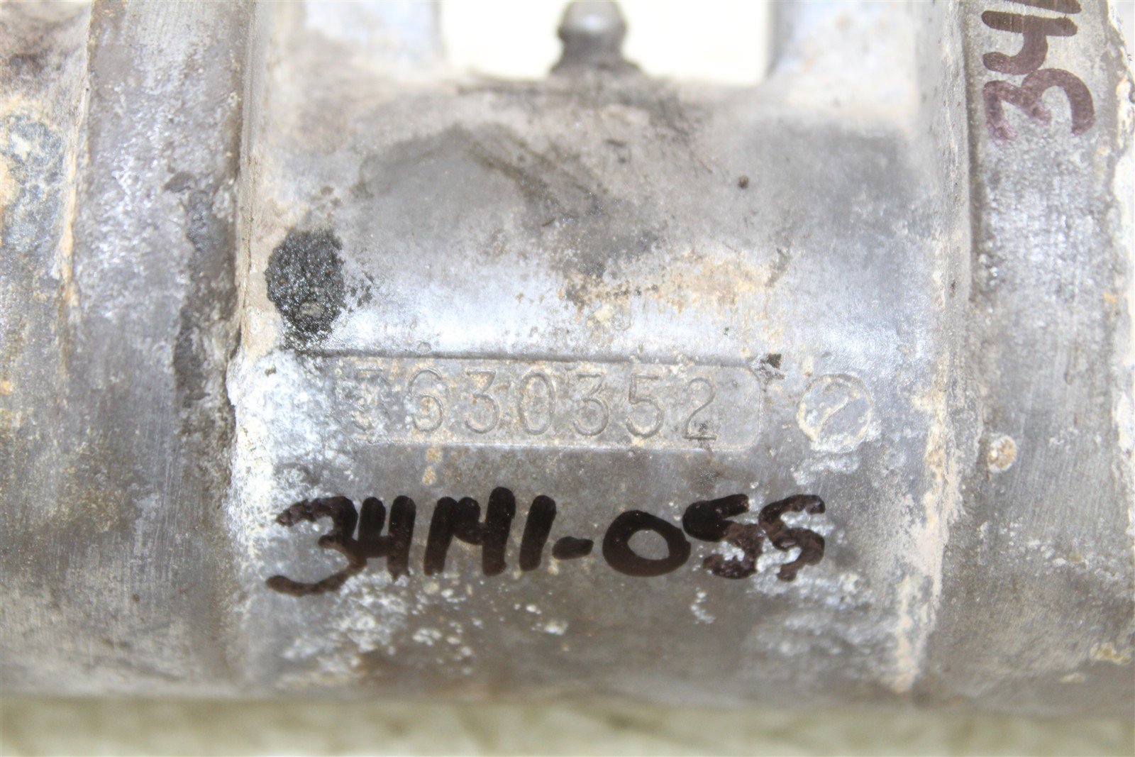 1990 Polaris Trail Boss 250 4x4 Center Eccentric Chain Tightener Tensioner 34141