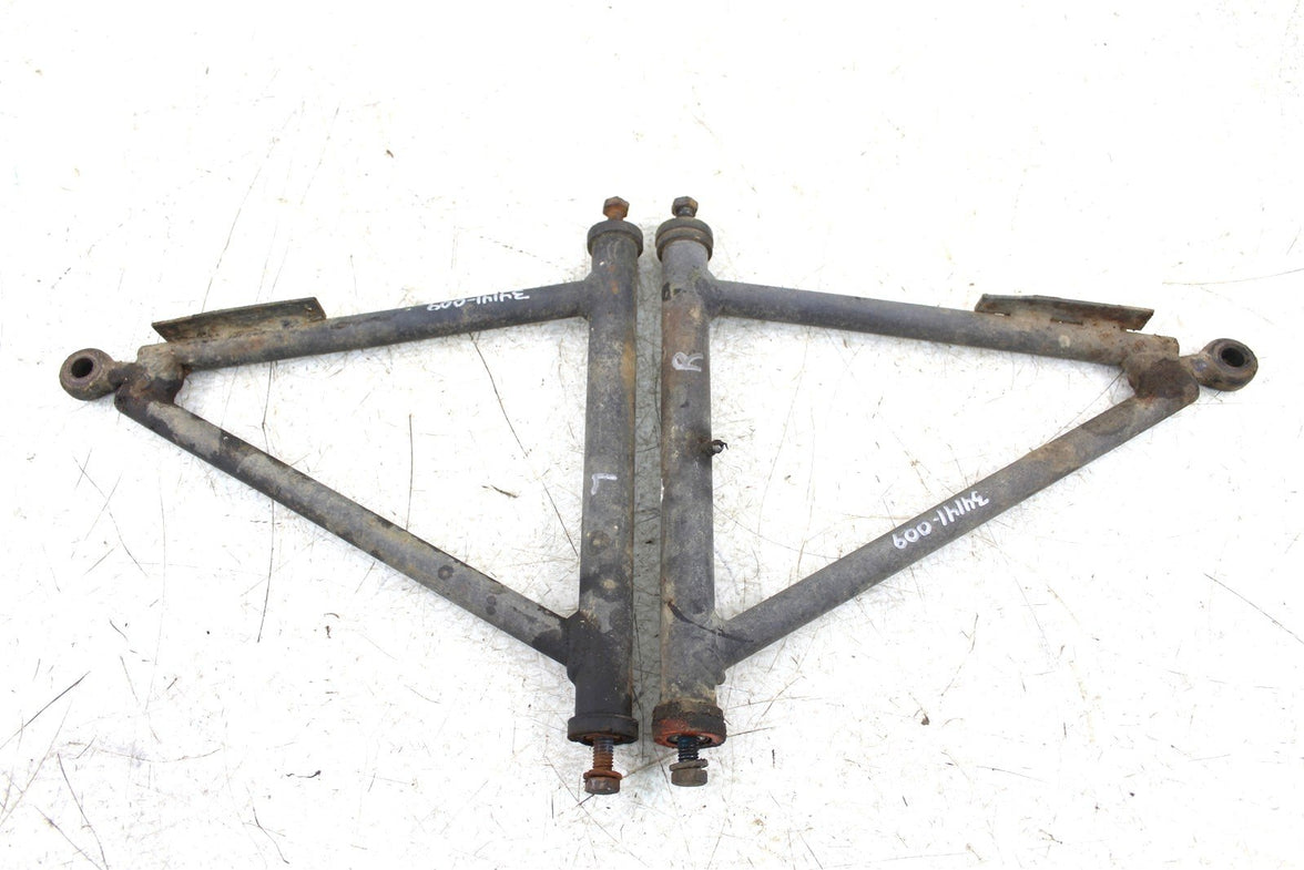1990 Polaris Trail Boss 250 4x4 Front Lower Control A Arms Right Left 34141