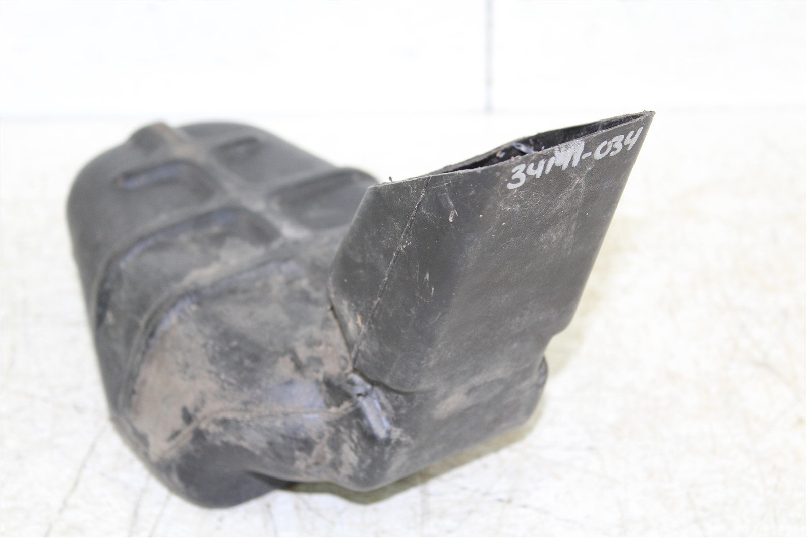 1990 Polaris Trail Boss 250 4x4 Air Intake Ducts Scoops Boots 34141