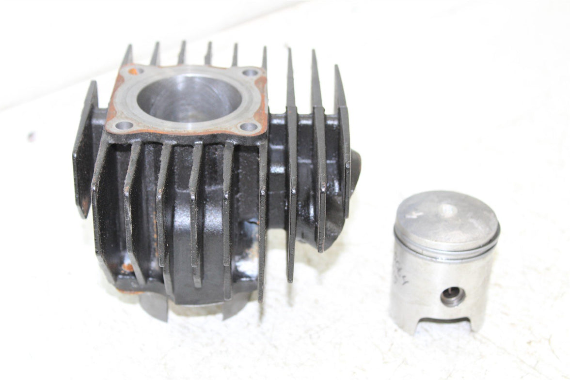 1993 Yamaha PW 80 Cylinder Jug w/ Piston 55064
