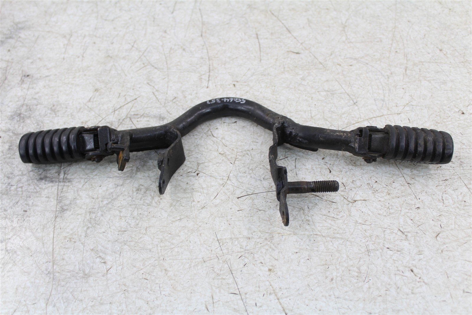 1993 Yamaha PW 80 Foot Pegs Set Hardware Springs Rests 55064