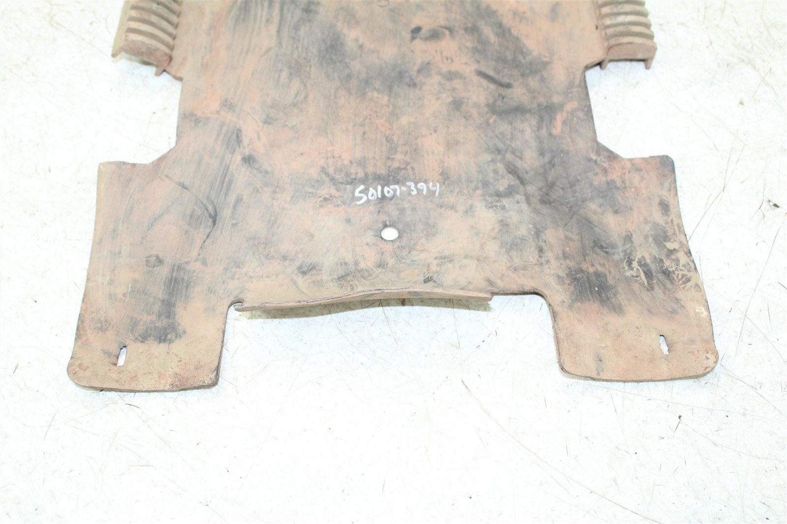 1999 Yamaha Grizzly 600 4x4 Lower Gas Tank Cover Guard 50107