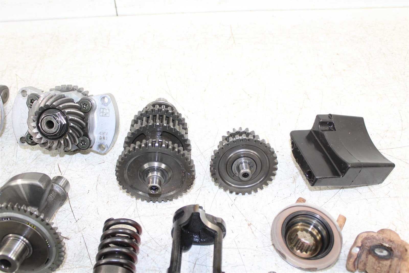 1999 Yamaha Grizzly 600 4x4 Transmission Gears Shift Shaft Forks Drum 50107