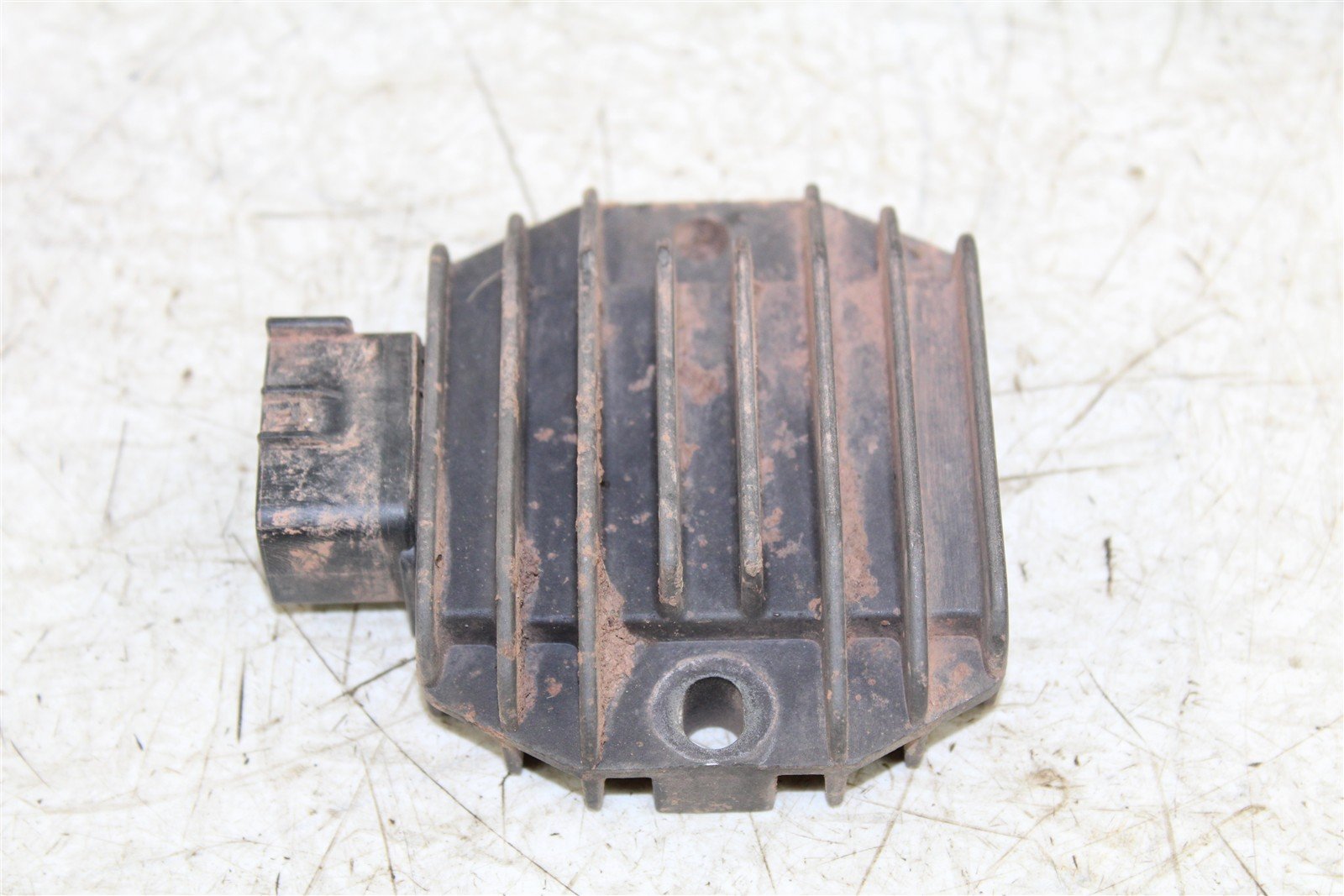 1999 Yamaha Grizzly 600 4x4 Voltage Regulator Rectifier 50107