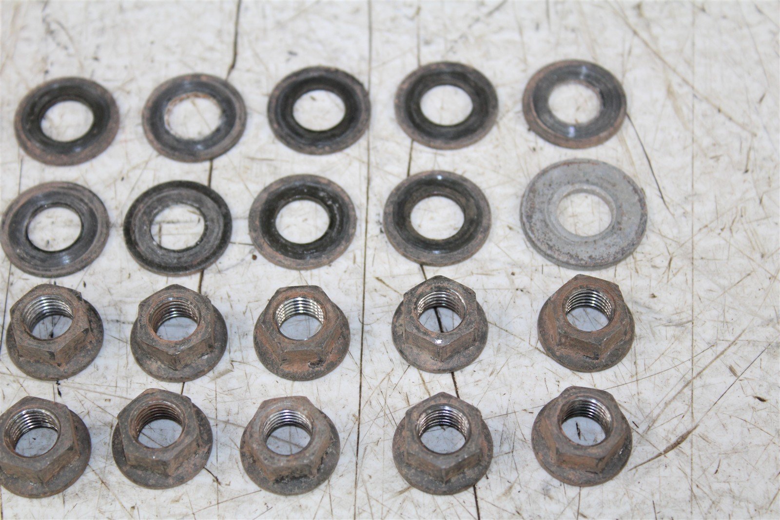 1999 Yamaha Grizzly 600 4x4 Lug Nuts 50107