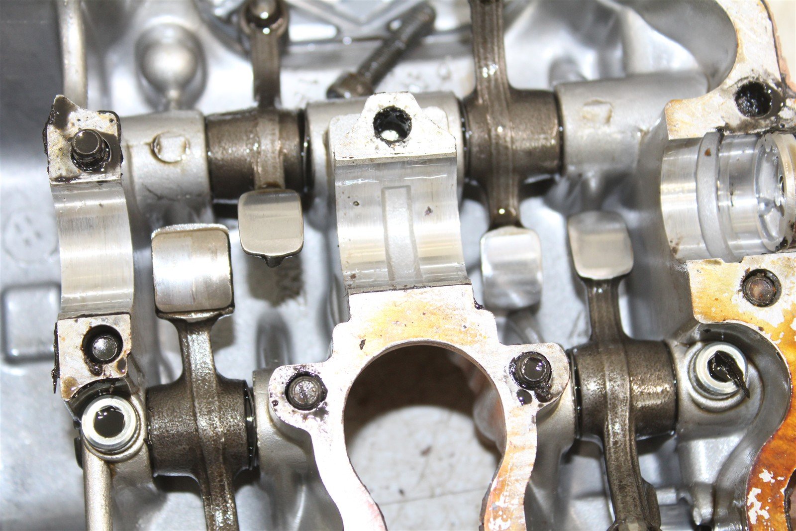 1999 Yamaha Grizzly 600 4x4 Cylinder Head Valve Cover Rocker Arms 50107