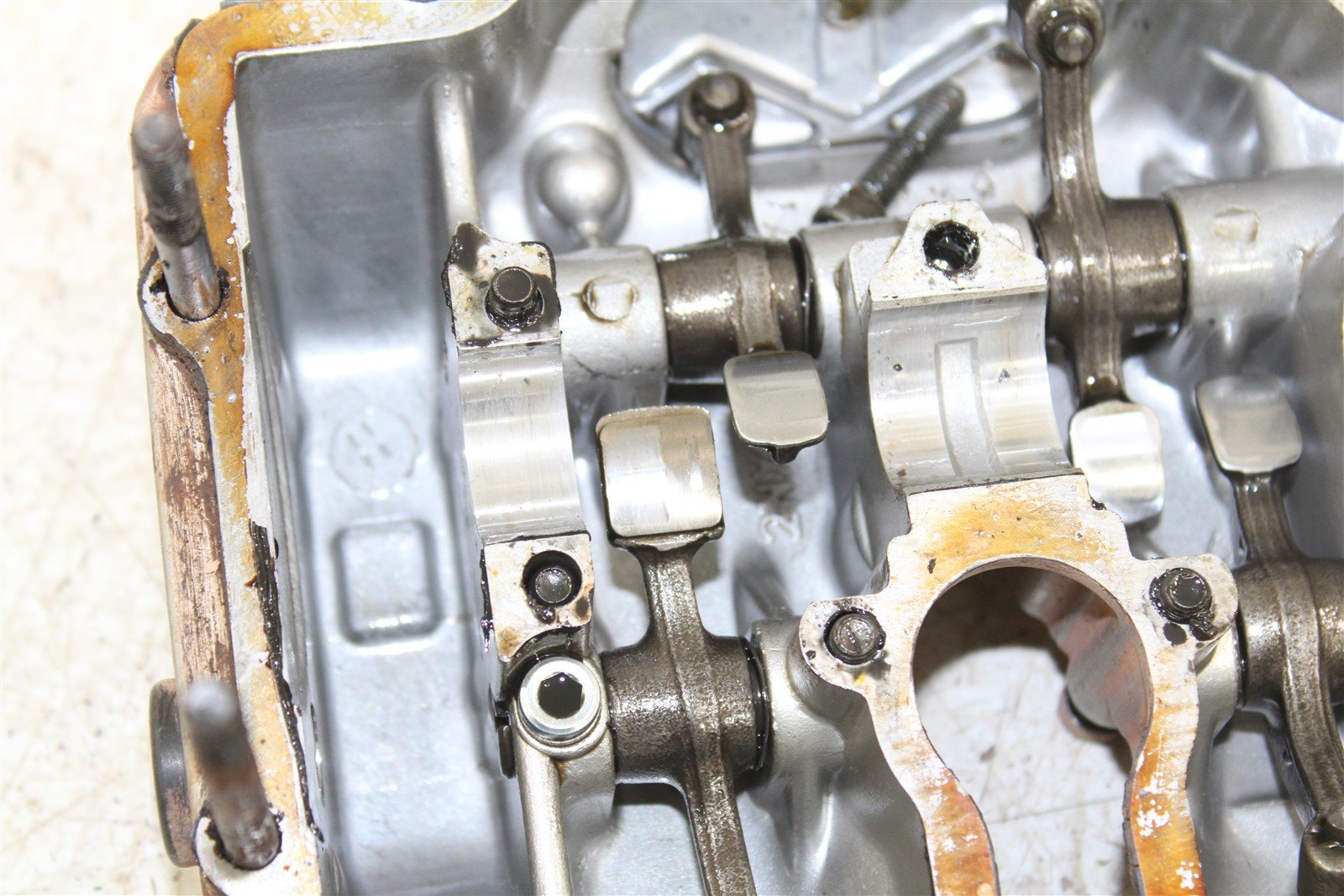 1999 Yamaha Grizzly 600 4x4 Cylinder Head Valve Cover Rocker Arms 50107