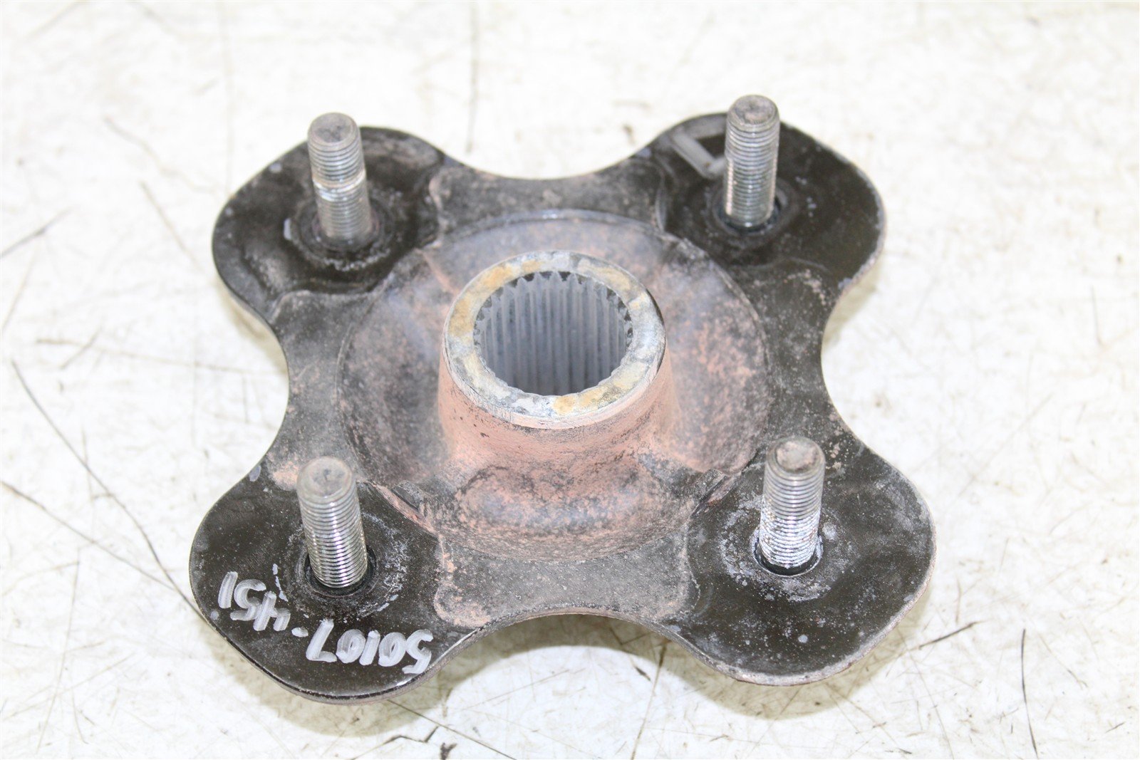 1999 Yamaha Grizzly 600 4x4 Rear Left Hub Wheel Mount 50107