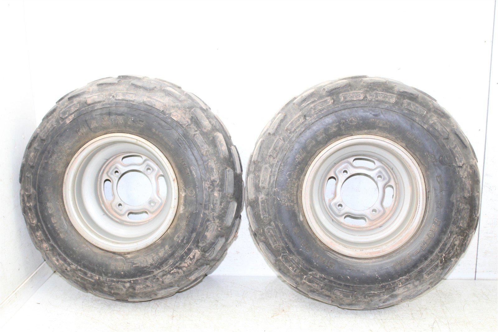 1998 Kawasaki Bayou 220 Front Wheel Set Rims 24053