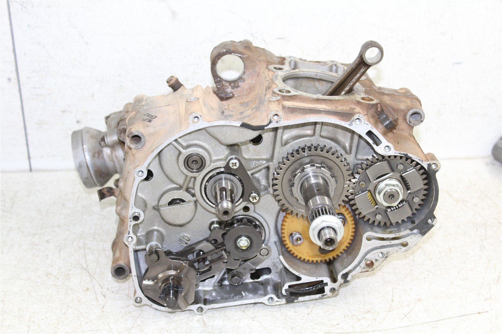 1998 Kawasaki Bayou 220 Engine Bottom Lower End Cases Crankshaft 24053