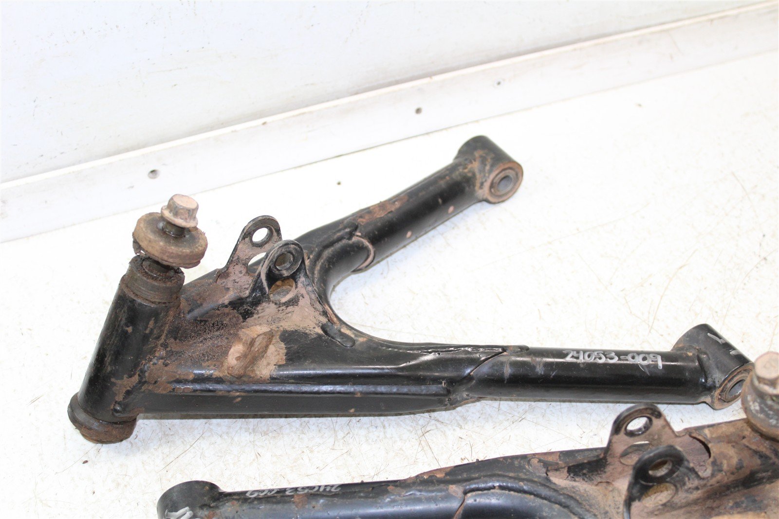 1998 Kawasaki Bayou 220 Front Lower Control A Arms 24053