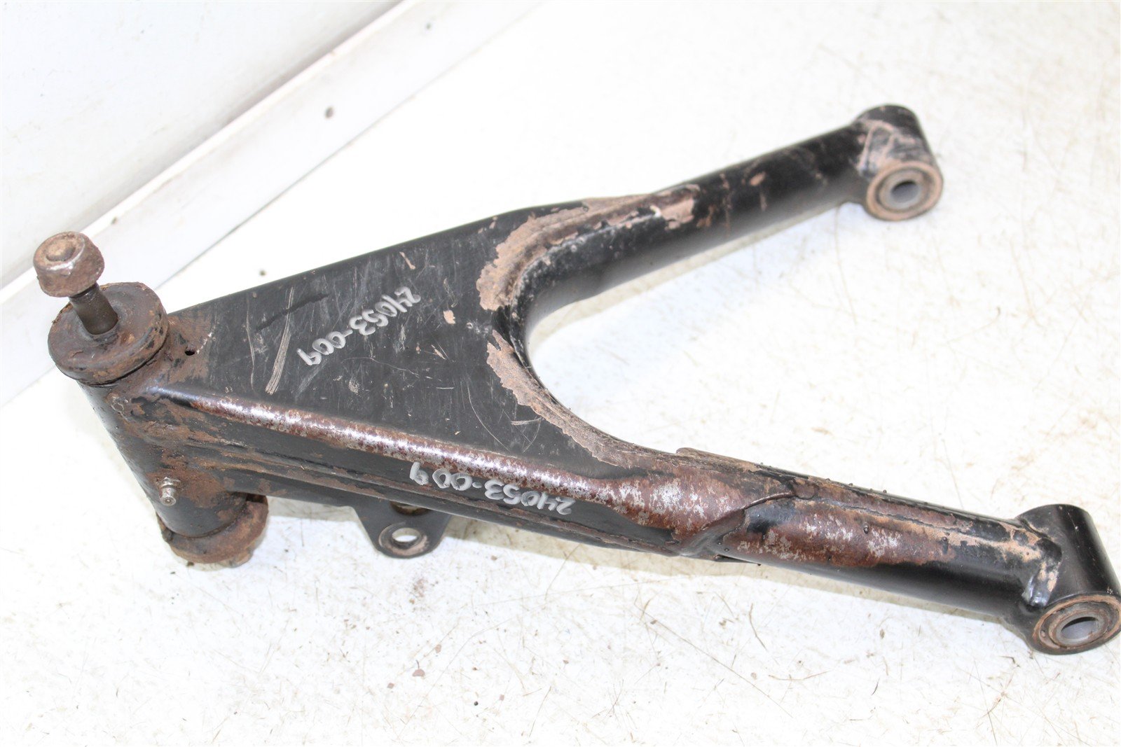 1998 Kawasaki Bayou 220 Front Lower Control A Arms 24053