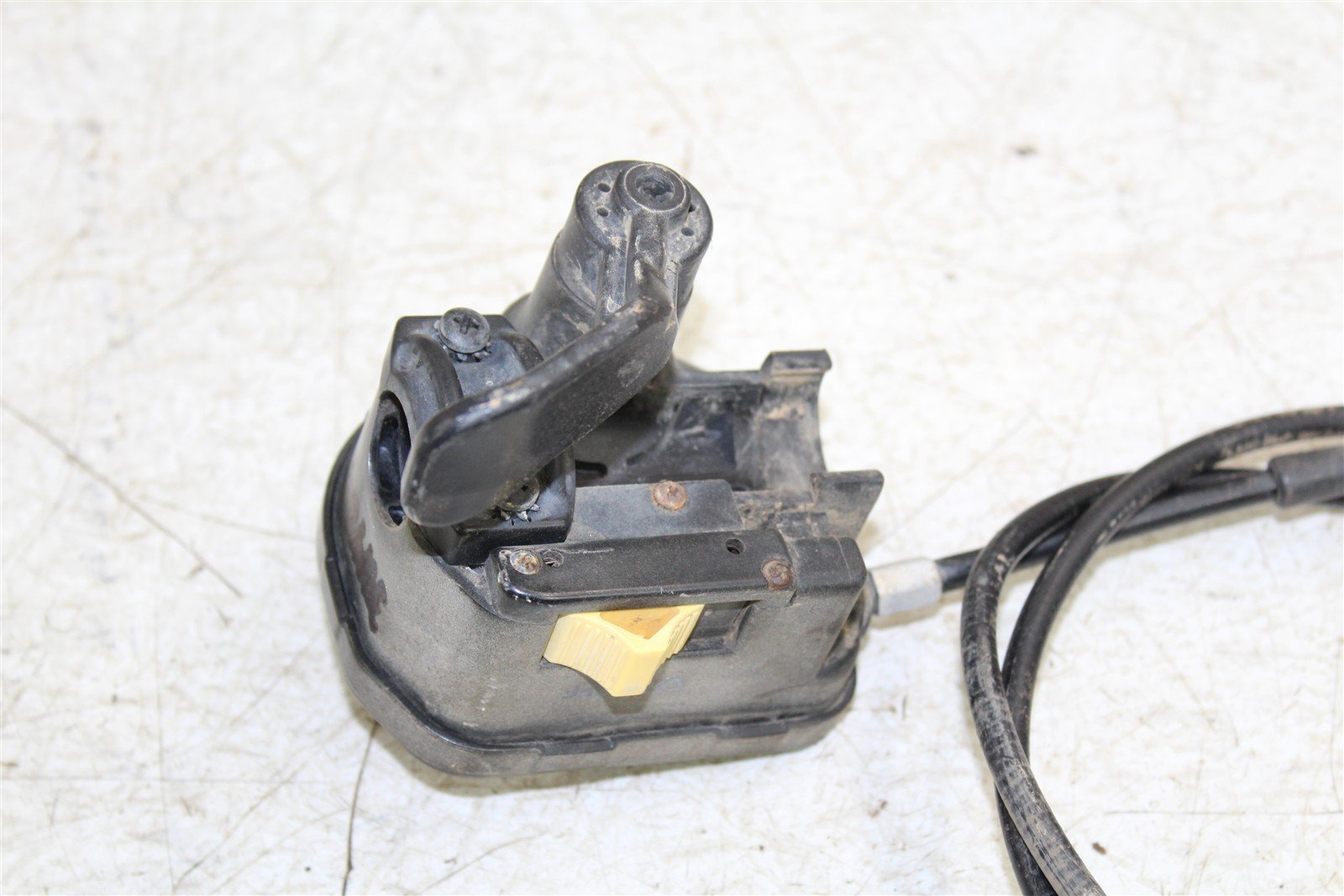 2001 Polaris Sportsman 400 4x4 Throttle Lever Housing w/ Cable 34142