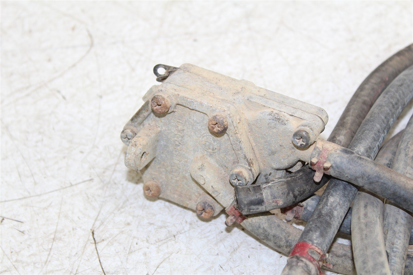 2001 Polaris Sportsman 400 4x4 Fuel Pump Sending Unit w/ Petcock Shut Off 34142