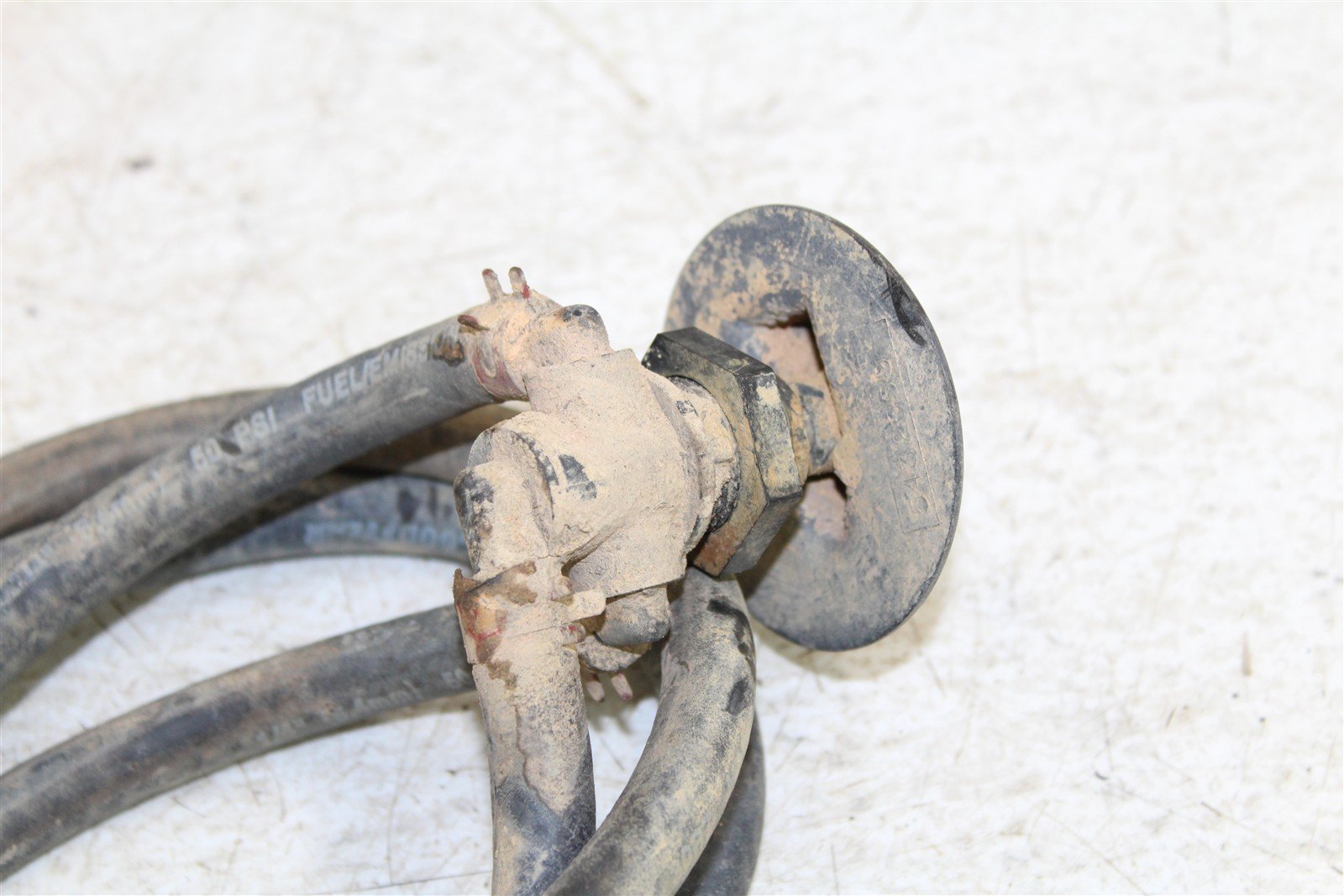 2001 Polaris Sportsman 400 4x4 Fuel Pump Sending Unit w/ Petcock Shut Off 34142