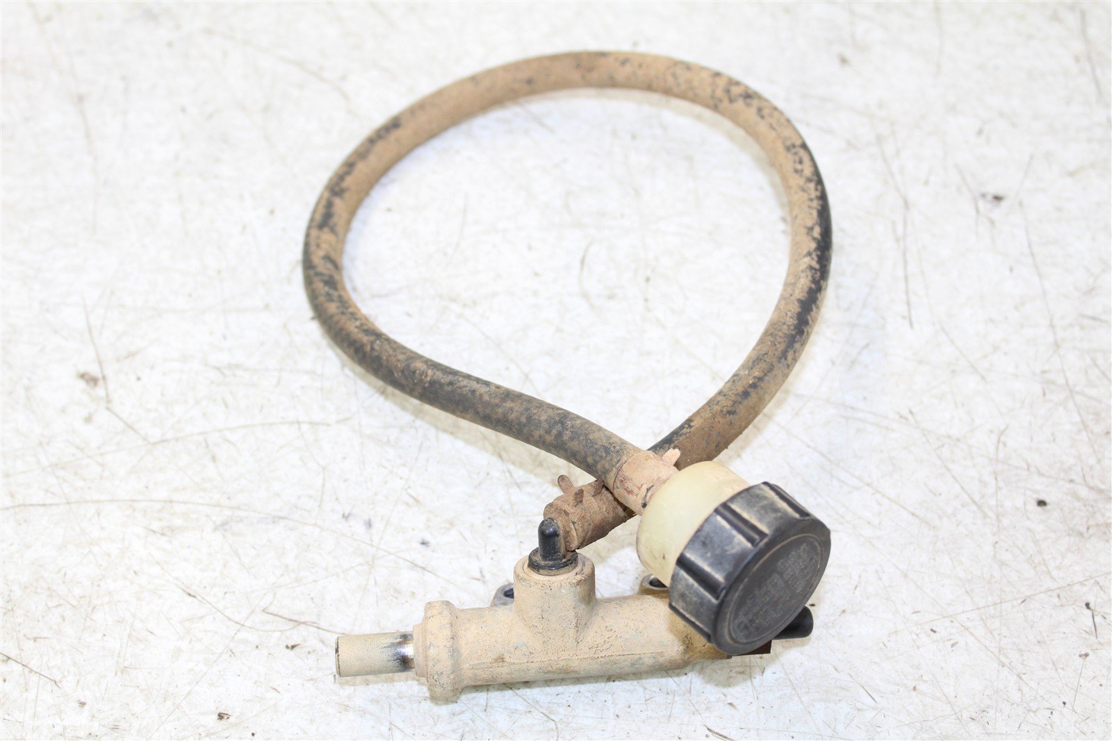 2001 Polaris Sportsman 400 4x4 Rear Brake Master Cylinder 34142