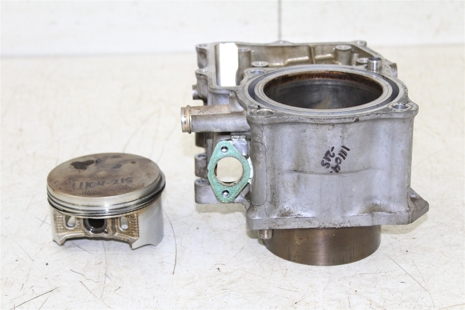 2007 Honda Foreman Rubicon TRX 500 FA Engine Cylinder Jug w/ Piston