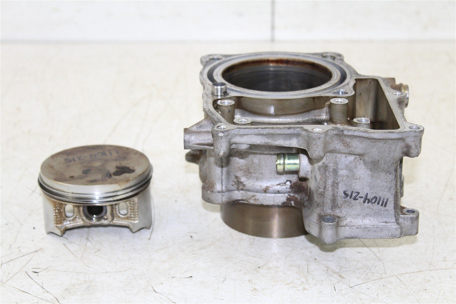 2007 Honda Foreman Rubicon TRX 500 FA Engine Cylinder Jug w/ Piston