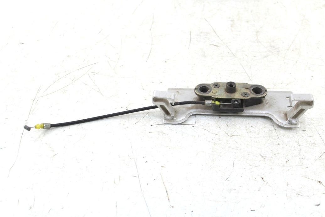 2004 Suzuki GSX-R 600 Rear Seat Latch w/ Cable 46026