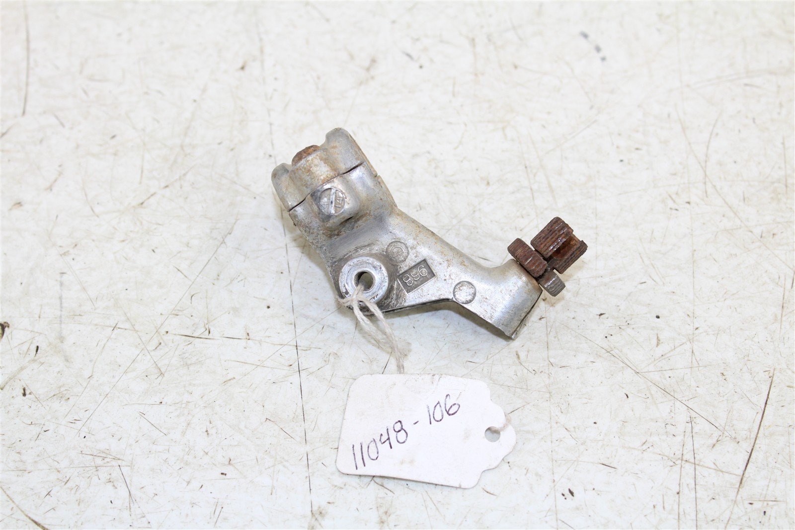 1984 Honda ATC 200ES Front Left Brake Perch 11048