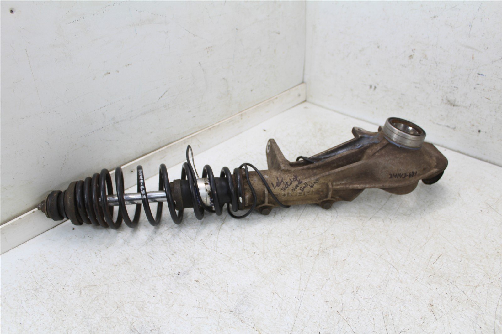 2002 Polaris Magnum 325 4x4 Left Front Shock Spring Absorber 34143