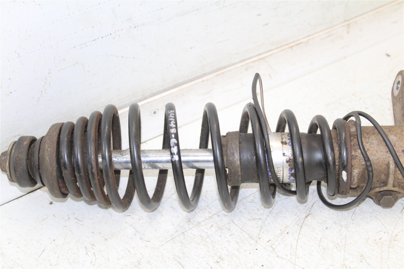 2002 Polaris Magnum 325 4x4 Left Front Shock Spring Absorber 34143